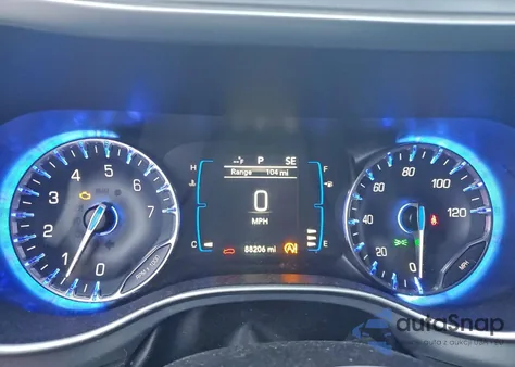 2020 Chrysler Pacifica Touring L из США, поврежденный, VIN 2C4RC1BG4LR113412